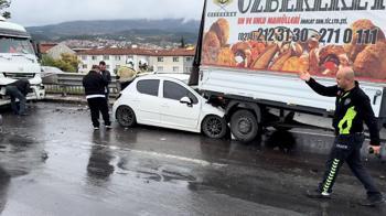 Kütahya’da 5 aracın karıştığı zincirleme kaza: 1 yaralı