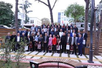 İlkadım Belediye Başkanı Kurnaz, muhtarlarla buluştu