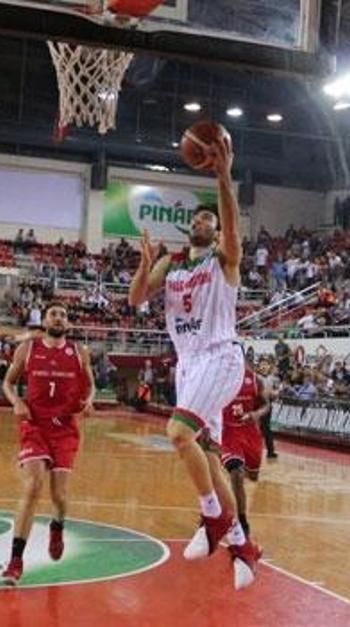 Sakarya Basketbol ve Pınar Karşıyaka'da umutlar son haftaya kaldı