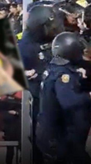 Burası Avrupa'nın ortası! Fenerbahçe taraftarlarına copla saldırı