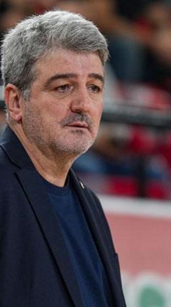 Karşıyaka Başantrenör Faruk Beşok ile yollaı ayırdı