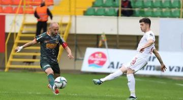 Alanyaspor'un tılsımı bozuldu Sivasspor 2'de 2 yaptı