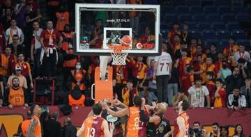 Galatasaray NEF, parkeye sadece play-off için değil çocuklar için de çıkıyor