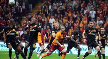 Lider Galatasaray, Kayserispor'u 6 golle geçti