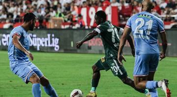 Antalyaspor - Konyaspor maçında 2 gol 1 penaltı!