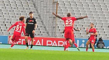 Fatih Karagümrük - Gaziantep FK maçında 3 puan 3 golle geldi