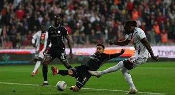 Süper Lig'de küme düşen 3. takım belli oldu