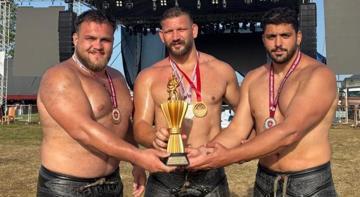 Gölcüklü pehlivanlardan büyük başarı! Madalyaları topladılar