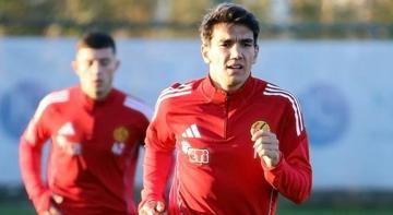 Eskişehirspor’da başladı! Hakan Şapçı, Antalya'da karar verdi