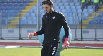 Altay'da Ozan Evrim Özenç 'istenmeyen adam' oldu!