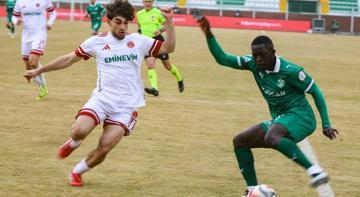 Iğdır FK kritik maçta Ümraniyespor'a takıldı: 1-1