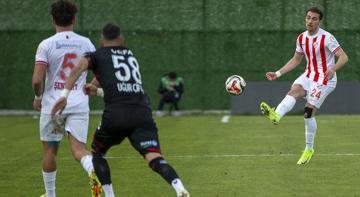 Sivasspor deplasmanda Boluspor'u 2-1 ile geçti play-off umudunu sürdürdü
