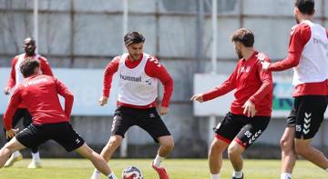 Sivasspor’a Rey Manaj müjdesi! İsmet Taşdemir'in istediği oldu