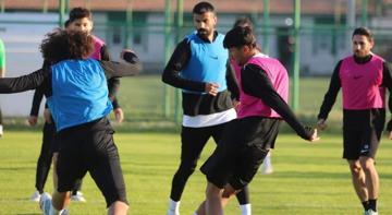 Şanlıurfaspor'u yakan haber! Taner Taşkın kara kara düşünüyor