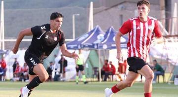 Sivasspor hazırlık maçında Pendikspor ile karşı karşıya geldi