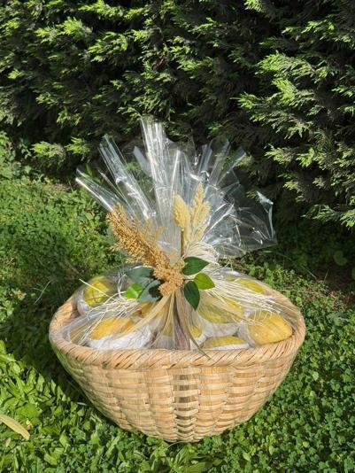 Bursa’dan Papa’ya çok özel hediyeler: Coğrafi işaretli ürünler üç ayrı sepette armağan edildi