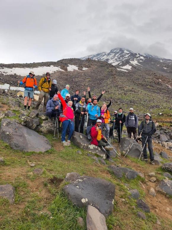 Ağrı Dağı zirvesinde çevre temizliği seferberliği