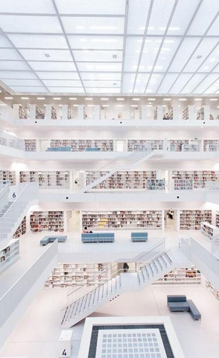 Stuttgart Şehir Kütüphanesi - Stuttgart, Almanya