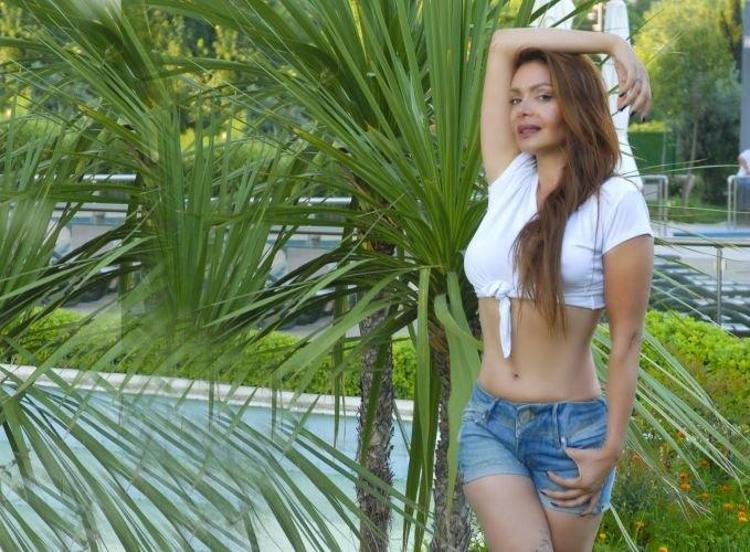Sevda Demirel: Kölen olayım, ayağını yıkayım diyenler var