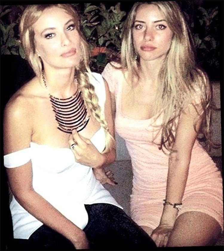 Gamze Özçelik kendini dine adadı