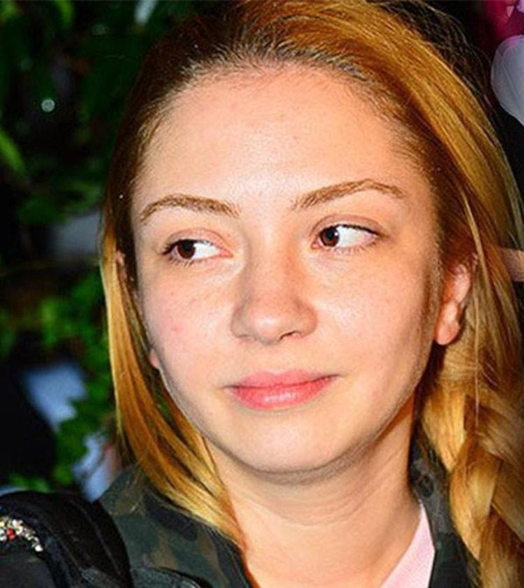 Ece Seçkinin makyajsız hali şaşırttı