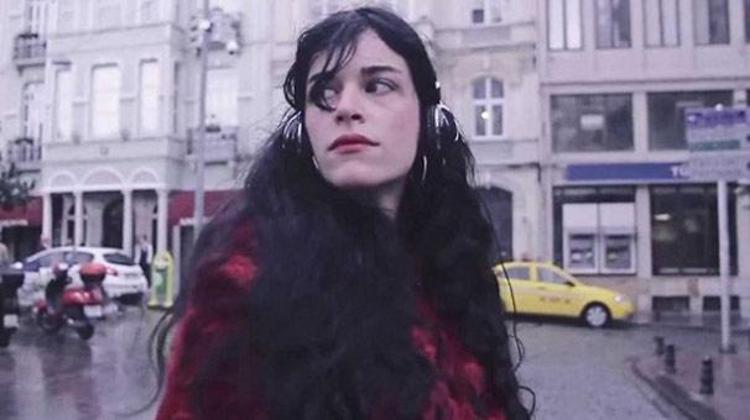 - Ailenin haberi var mıydı