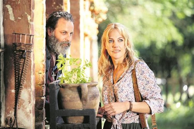Bomba iddia Boşanmayı Meryem Uzerli ile kutladı...
