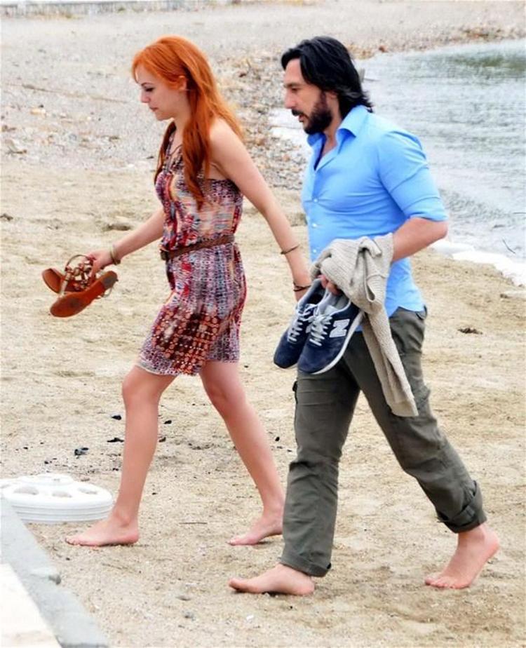 Bomba iddia Boşanmayı Meryem Uzerli ile kutladı...