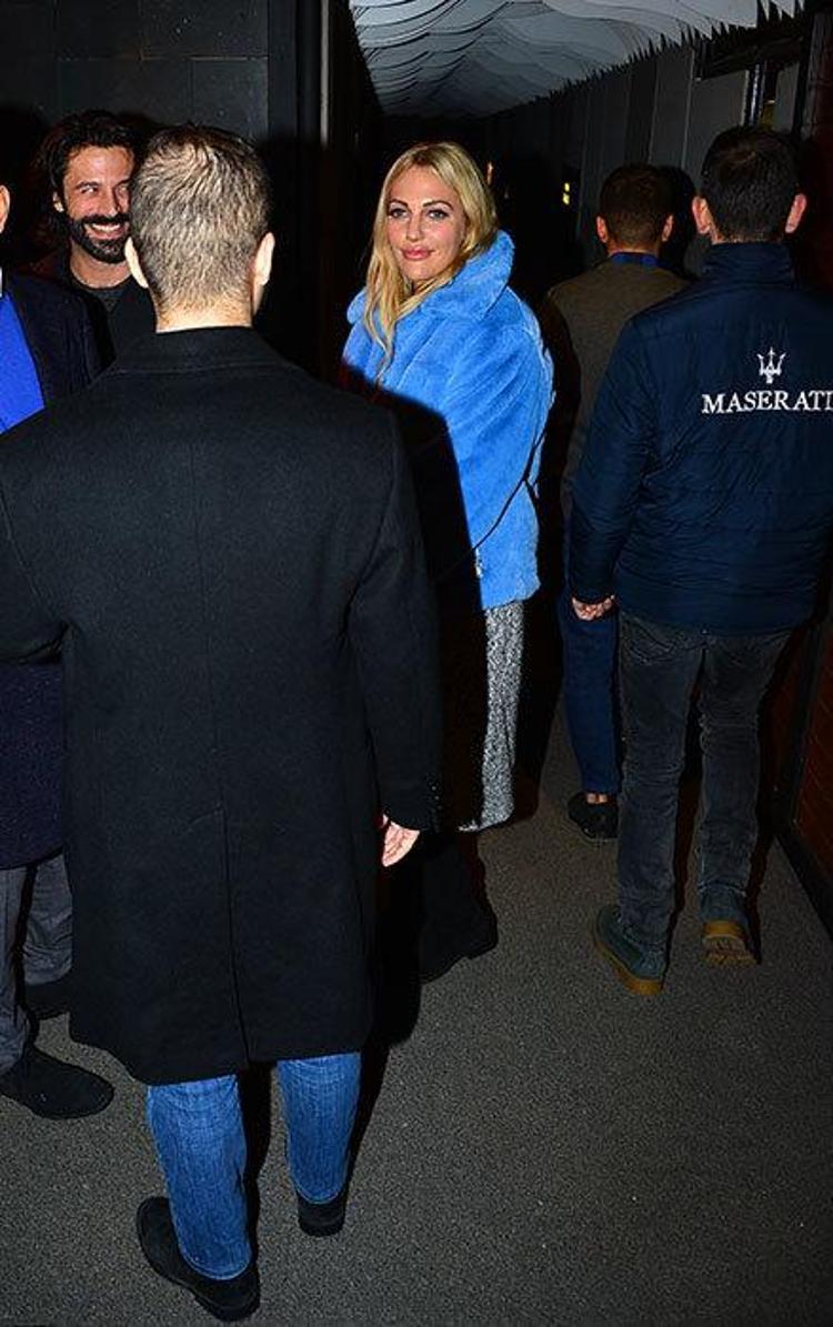 Bomba iddia Boşanmayı Meryem Uzerli ile kutladı...