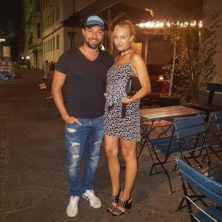 Bomba iddia Boşanmayı Meryem Uzerli ile kutladı...
