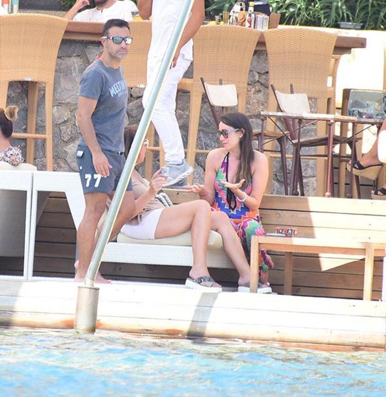 Emina Sandal paylaştı, sosyal medya yıkıldı