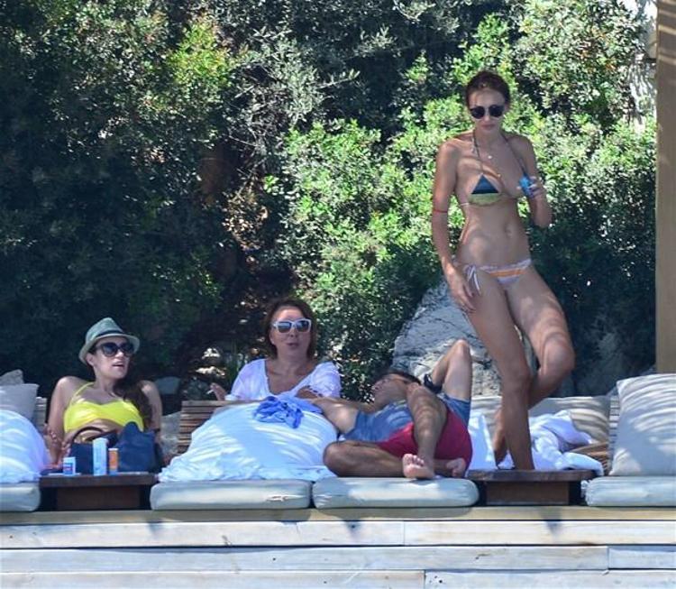 Emina Sandal paylaştı, sosyal medya yıkıldı