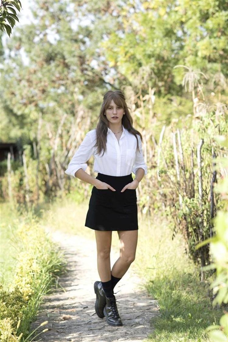 Serenay Sarıkaya sosyal medyayı salladı