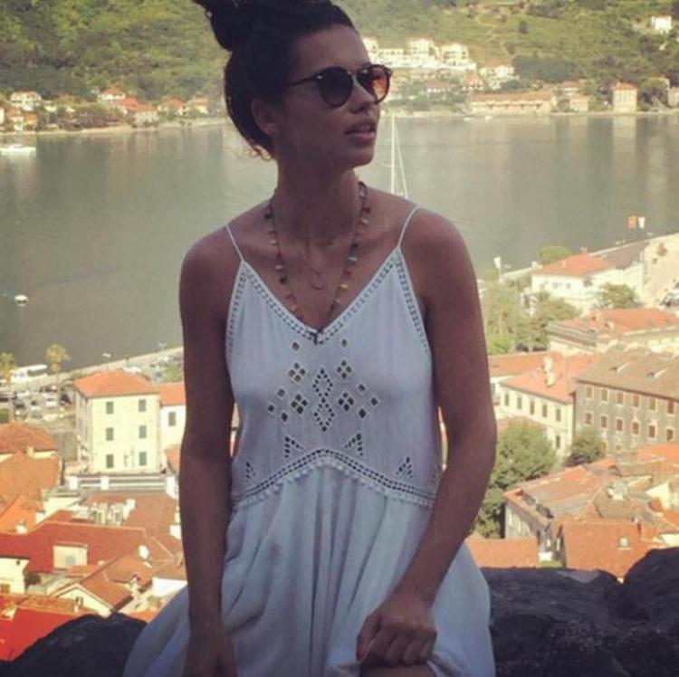 Ortaya çıktı Survivorın o yarışmacısı ile Adriana Lima...