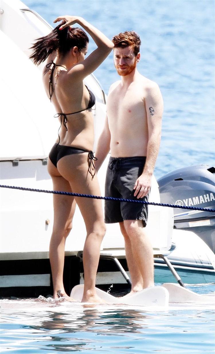 Ortaya çıktı Survivorın o yarışmacısı ile Adriana Lima...