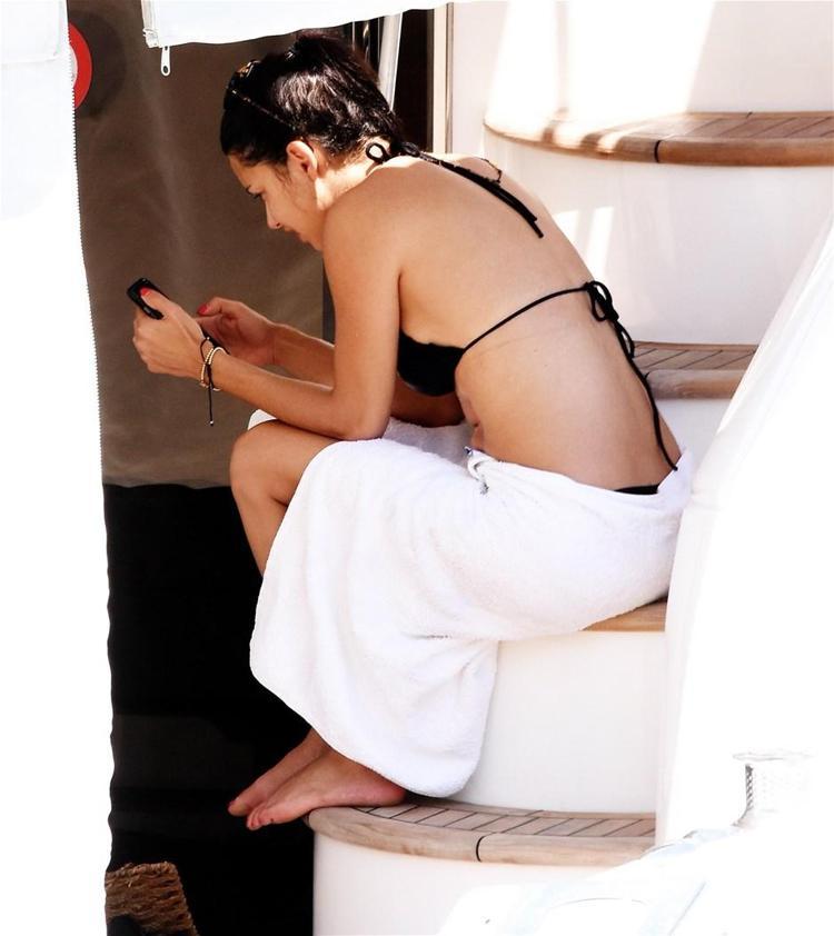Ortaya çıktı Survivorın o yarışmacısı ile Adriana Lima...