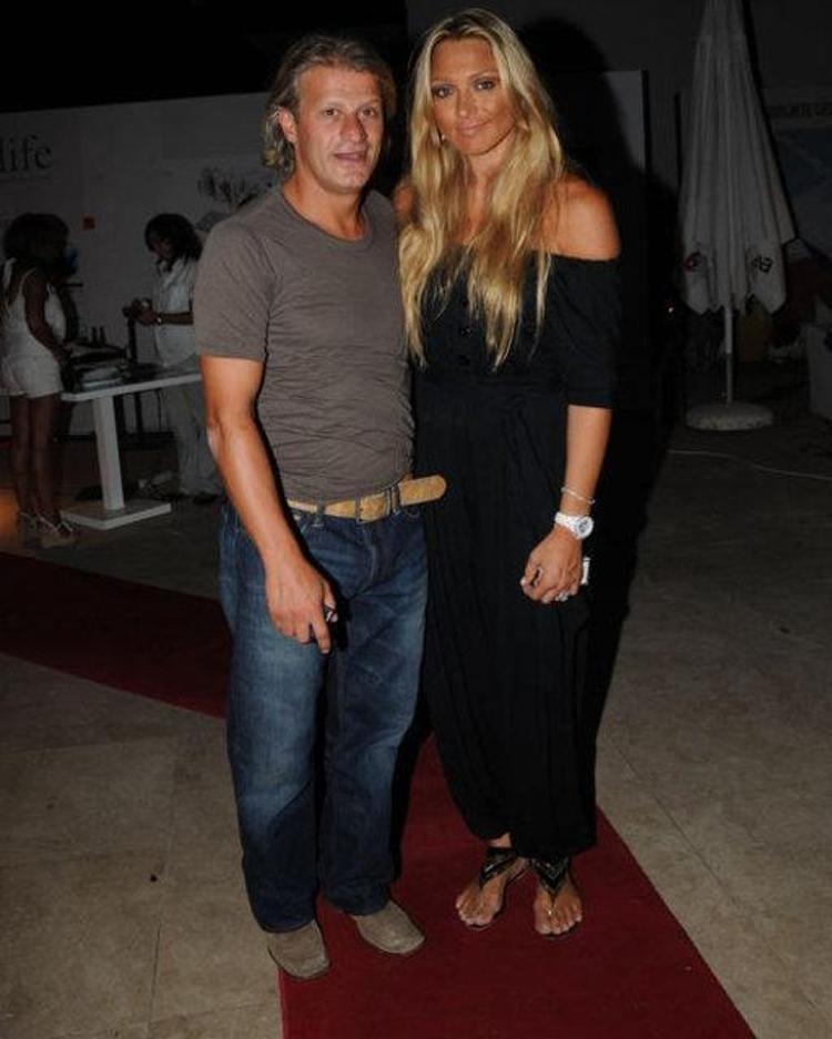 ETKİN ÜNAL KİMDİR