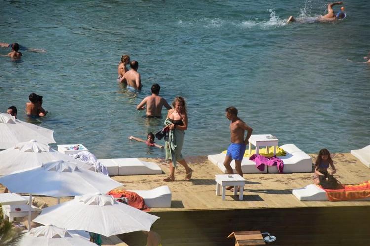 Yeliz Yeşilmen havlu attı