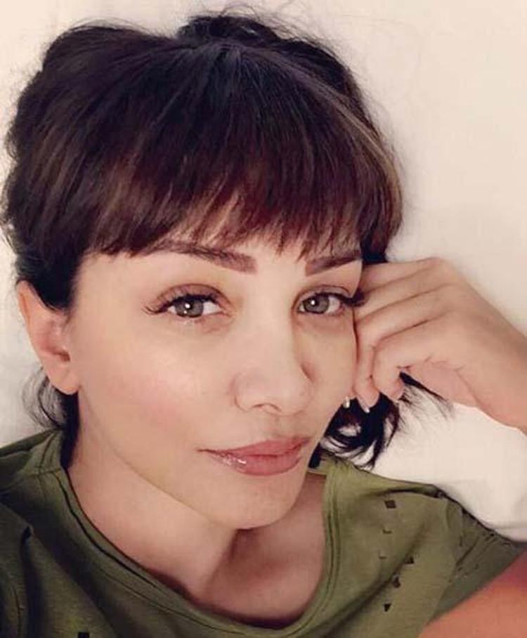 Evrim Akın ile yazar Aşkım Kapışmak’ın aşkı gündeme bomba gibi düştü.