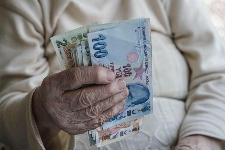 Emekliye seyyanen zam Milyonlarca SSK, SGK ve Bağ-Kur emeklisine yeni maaş formülü