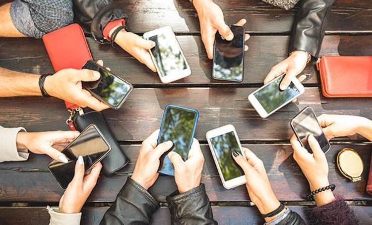 12 ay taksitle cep telefonu
