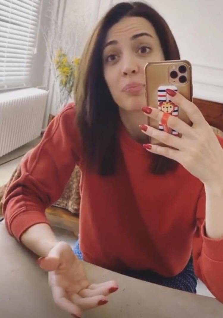 İrem Sak paylaşımıyla şaşırttı