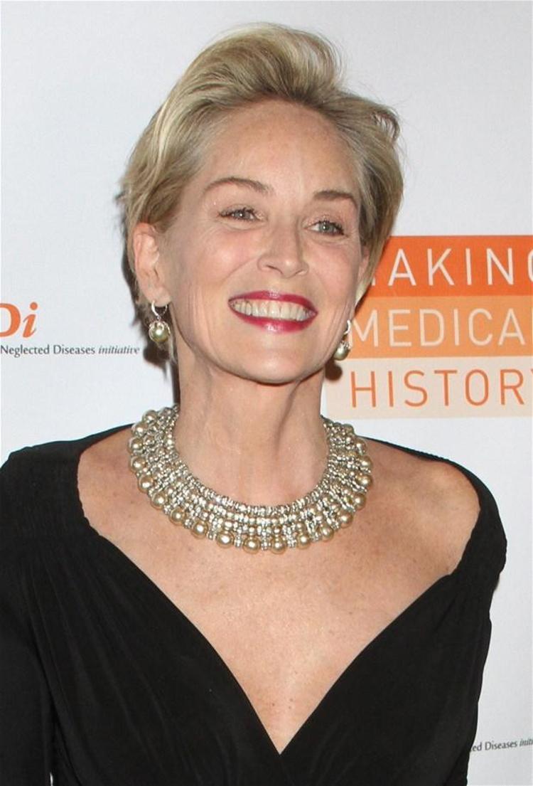 Sharon Stone: Flörtleşmekten sıkıldım, erkekler...