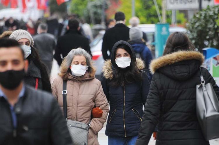 Hafta içi ve hafta sonu sokağa çıkma yasakları ile ilgili yeni kararlar 10 gün, peş peşe duyuruyorlar, her şey terse döndü...