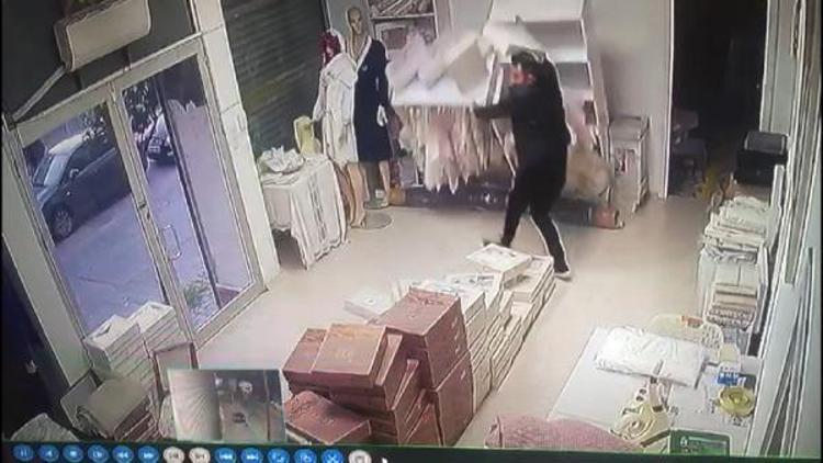 Eski sevgili dehşeti 4 saat rehin aldı