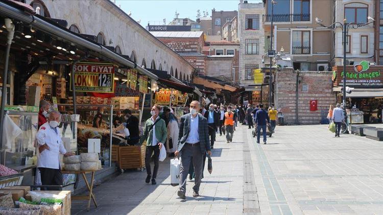 ŞU AN UYGULANAN SOKAĞA ÇIKMA YASAĞI SAATLERİ
