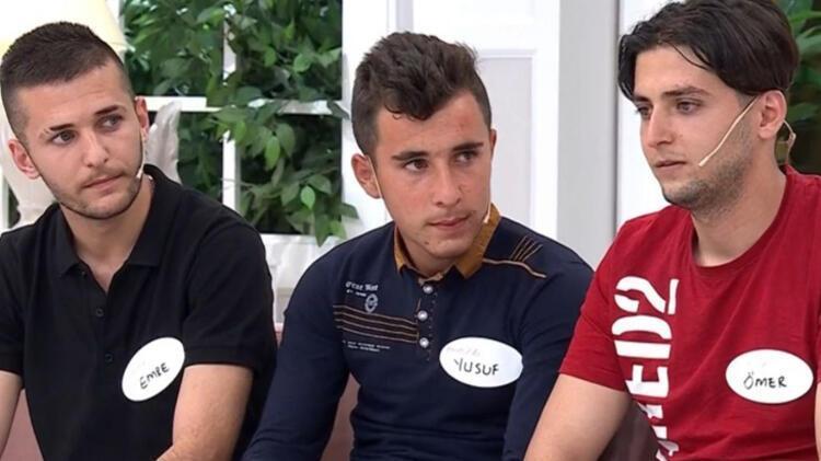 ÖZ ANNE STÜDYOYA GELDİ, GÖZYAŞLARI SEL OLDU