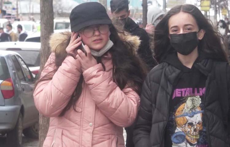 Hafta içi ve hafta sonu sokağa çıkma yasağı saatleri değişti Resmen açıklandı...