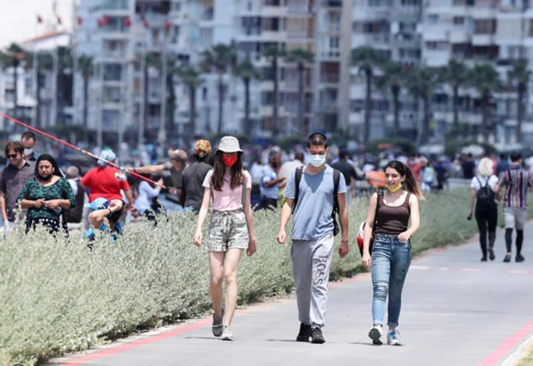 Hafta sonu hafta içi sokağa çıkma yasaklarıyla ilgili son dakika gelişmesi Yeni kararı açıkladı: Saatler ve pazar günü yasağı...