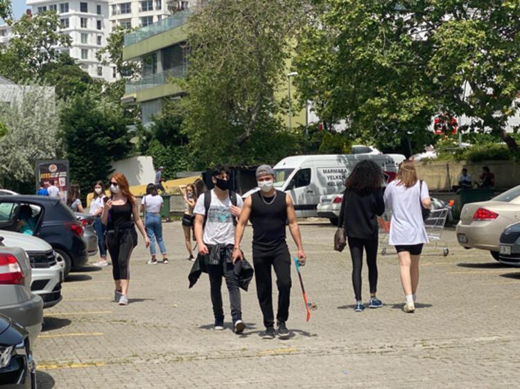 Hafta sonu hafta içi sokağa çıkma yasaklarıyla ilgili son dakika gelişmesi Yeni kararı açıkladı: Saatler ve pazar günü yasağı...